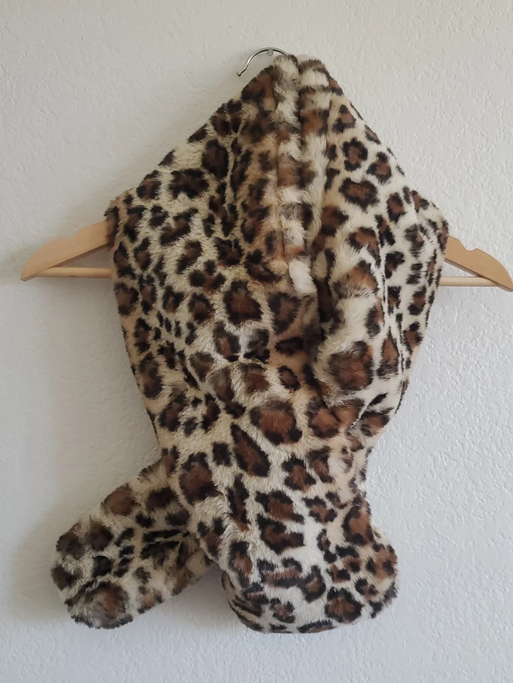Cabi Bundle Up Scarf